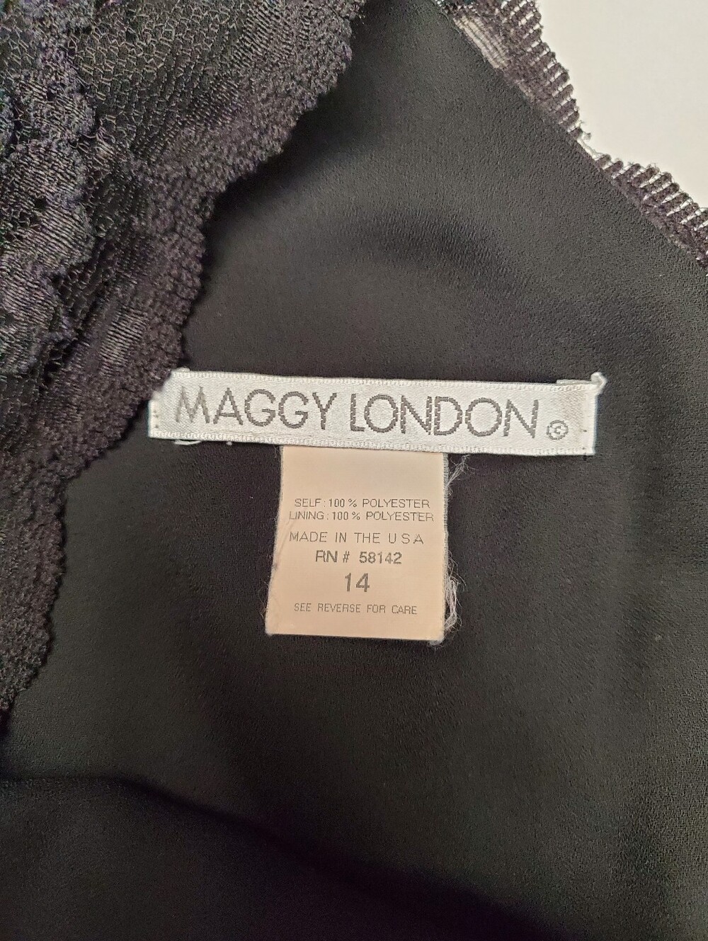 Maggy London Charcoal Lace Sheath Dress Scallop Hem Grosgrain Waist Size 14 - Picture 2 of 7